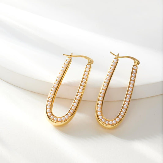 Horseshoe Pearl Earrings